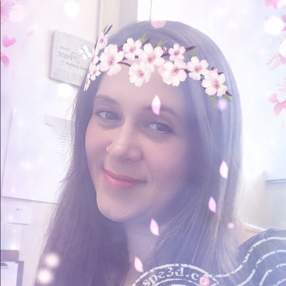 Meet your Posher, Ashley kyle - Picture 3 of 4